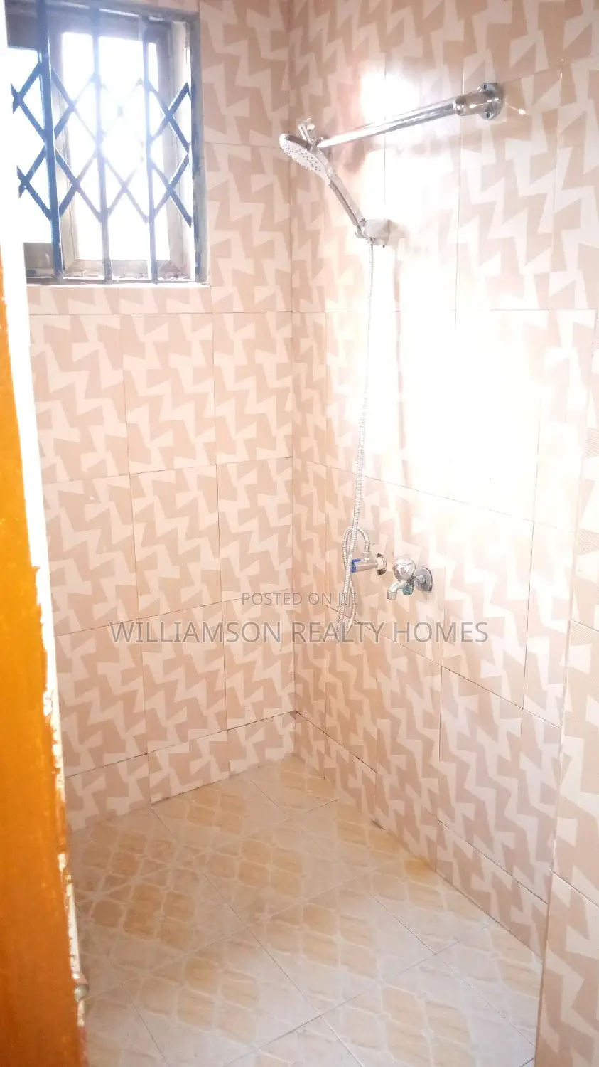 1bdrm Apartment in Community 18, Spintex for rent