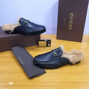 Fluffy in Half Leather Shoe