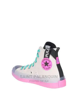Chuk Taylor Converse