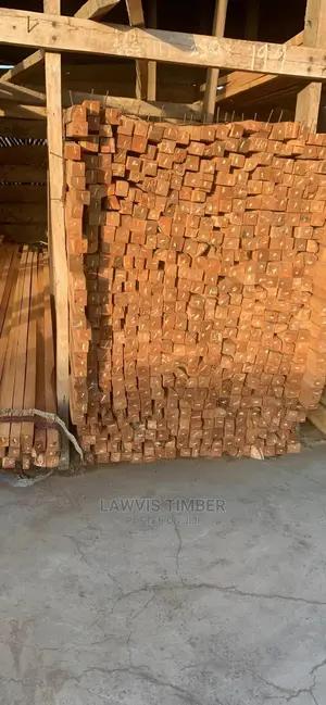 Ceiling Wood Cinderella Wood 2by2