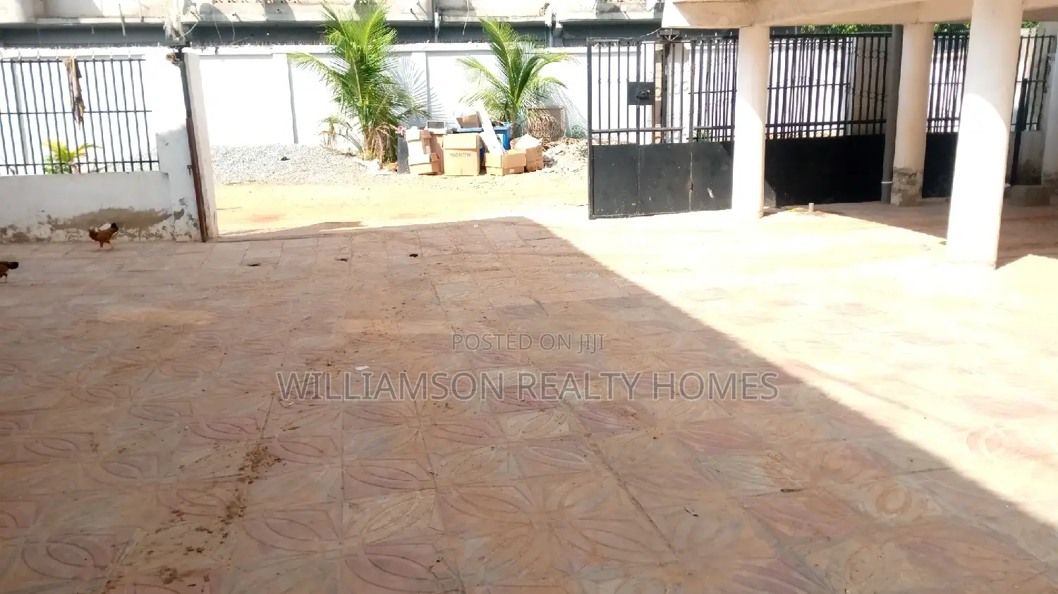 1bdrm Apartment in Community 18 Estate, Spintex for rent