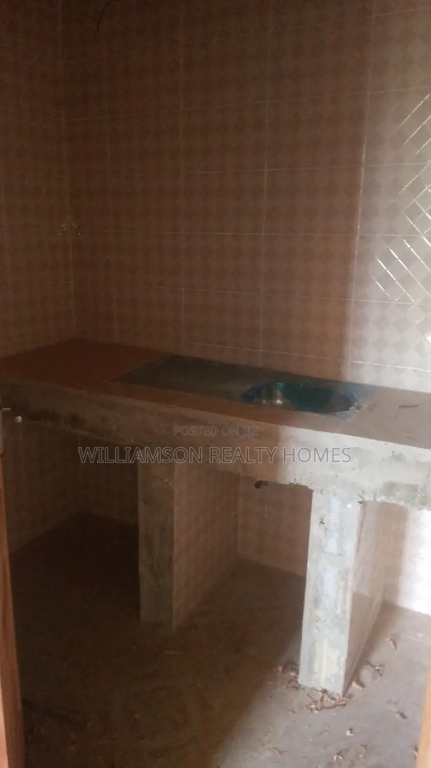 1bdrm Apartment in Hfc Estate, Spintex for rent