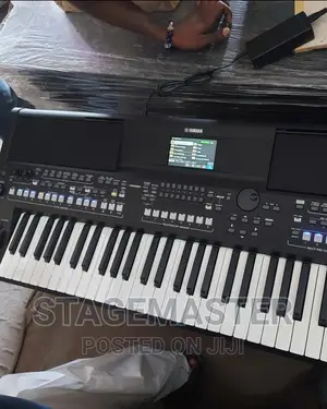 Yamaha Keyboard PSR Sx 600