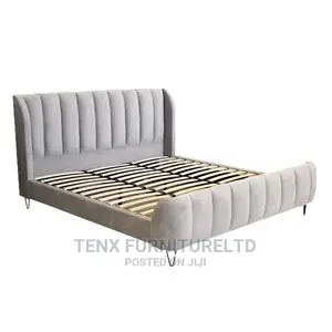 Bed King Size Upholstery (Akumaa)