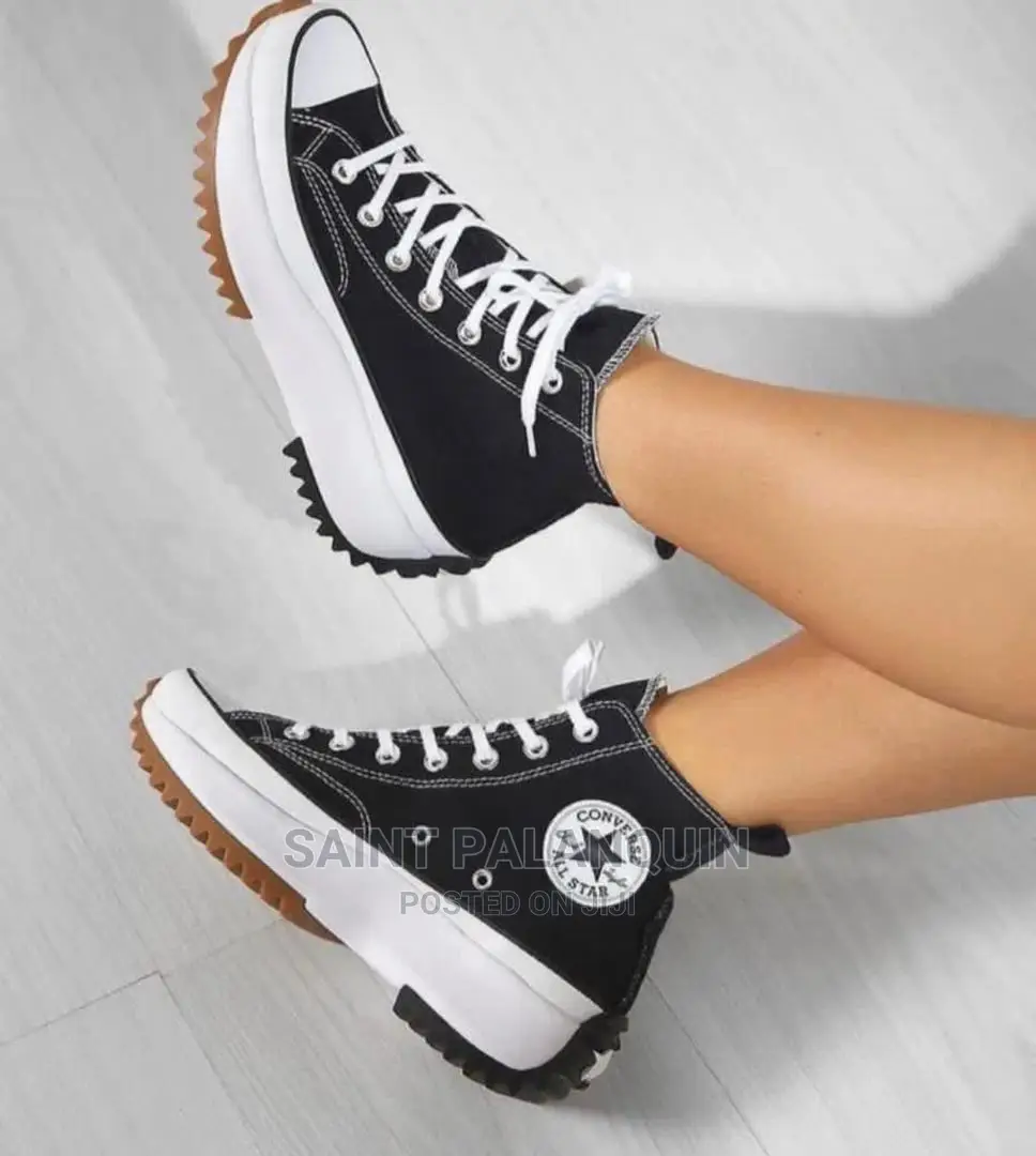 Chuck Taylor Converse