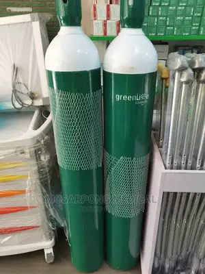 10 Litre Oxygen Cylinder (With Trolley and Flowmeter Sets)