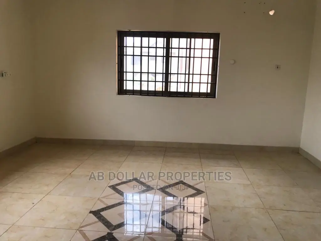 4bdrm House in Spintex for Rent