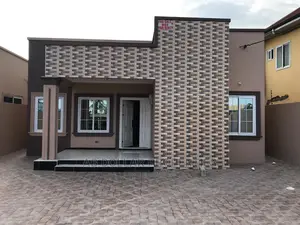 3bdrm House in Spintex for sale