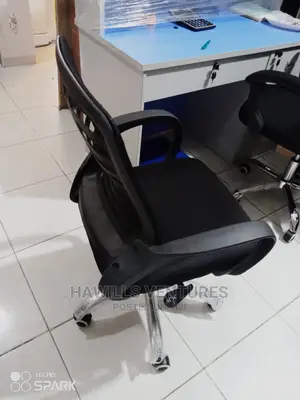 Mumbai Chair