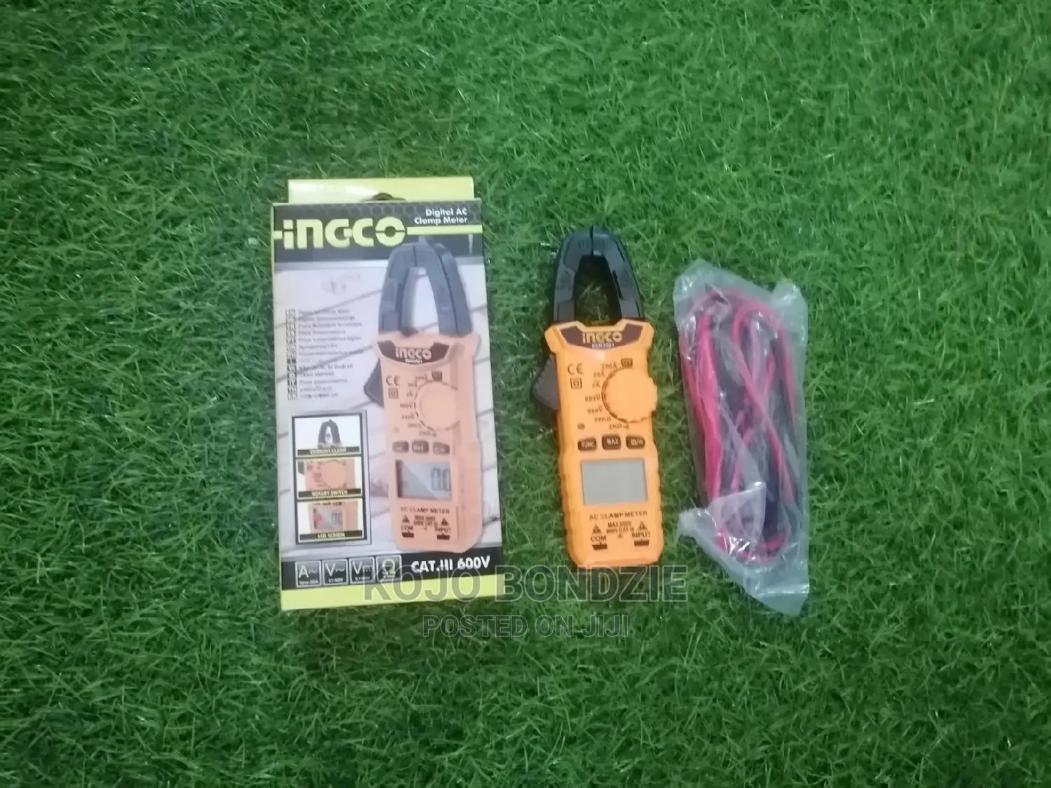 Digital AC Clamp Meter