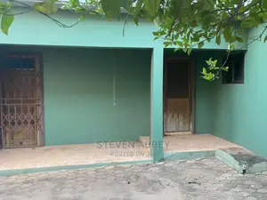 5bdrm Apartment in Adom Agency, American House for Rent