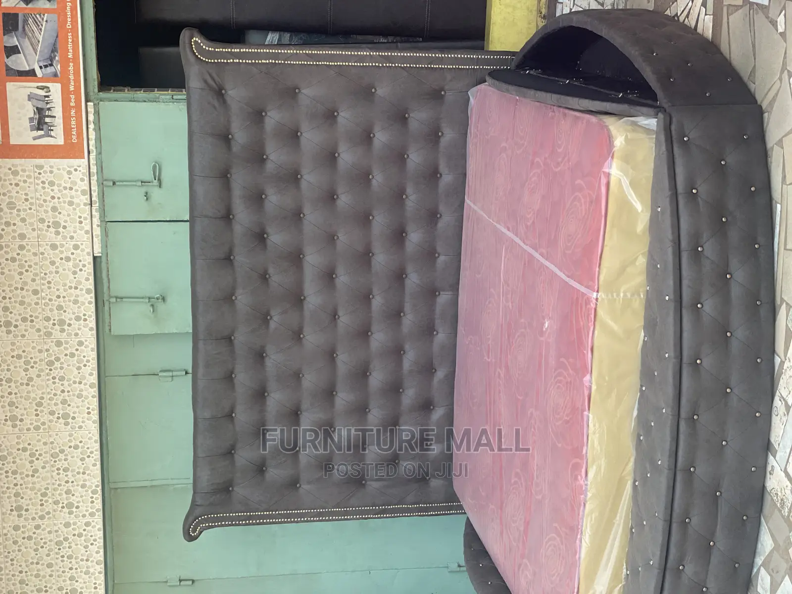 Luxurious Kings Bed With Mattress. Free Delivery
