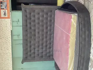 Luxurious Kings Bed With Mattress. Free Delivery