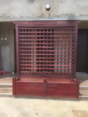 Flower Pot Partition
