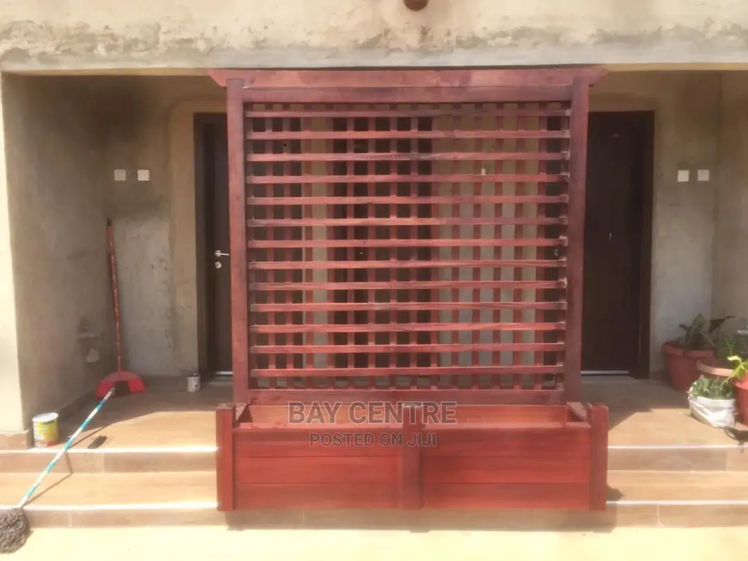 Flower Pot Partition