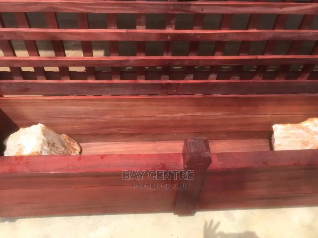 Flower Pot Partition