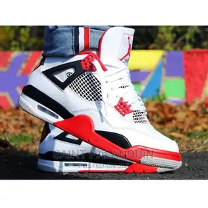 Nike Jay 4