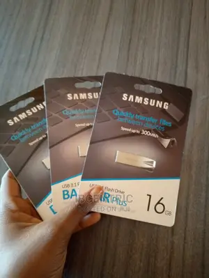 Samsung 16GB Pen Drive