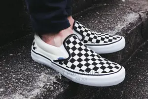 Vans Checkered