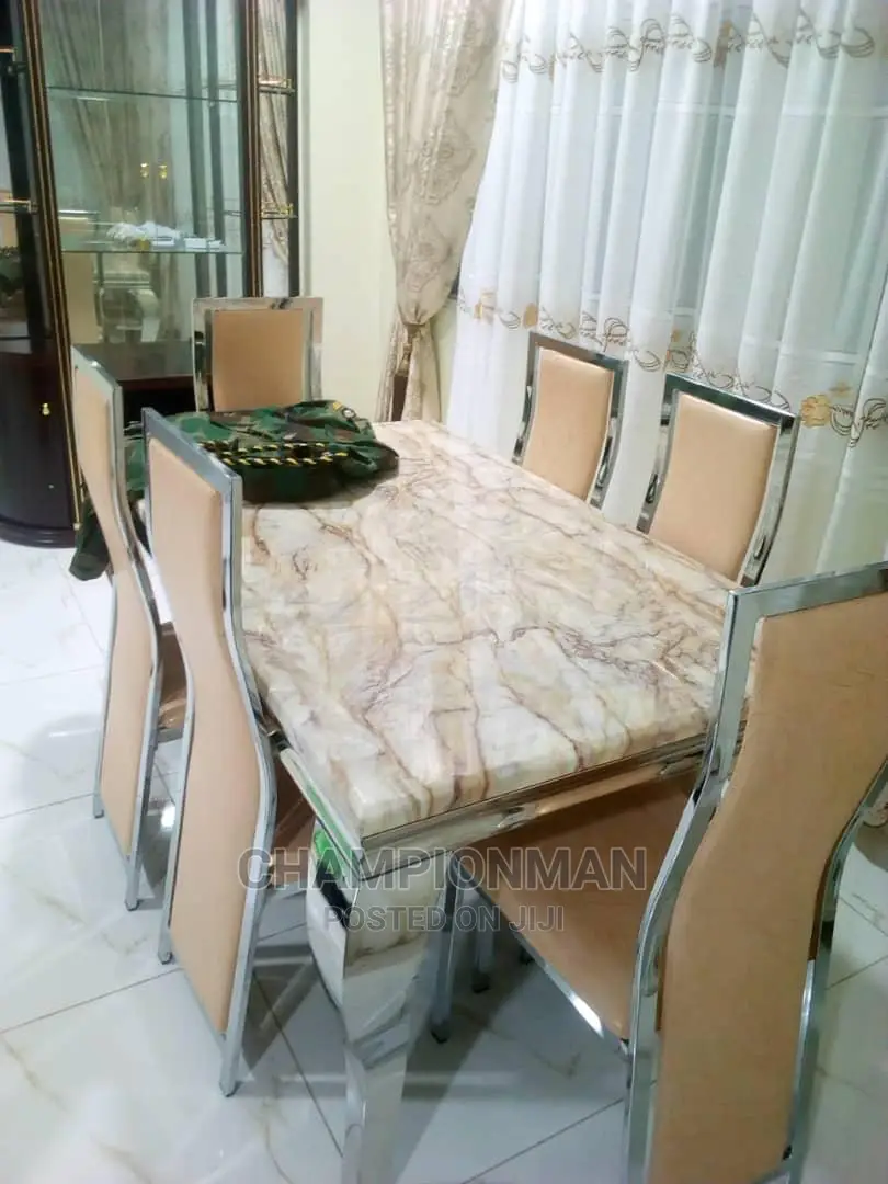 6 Seater Dinning Set