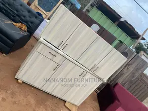 Kitchen Cabinet Top and Down