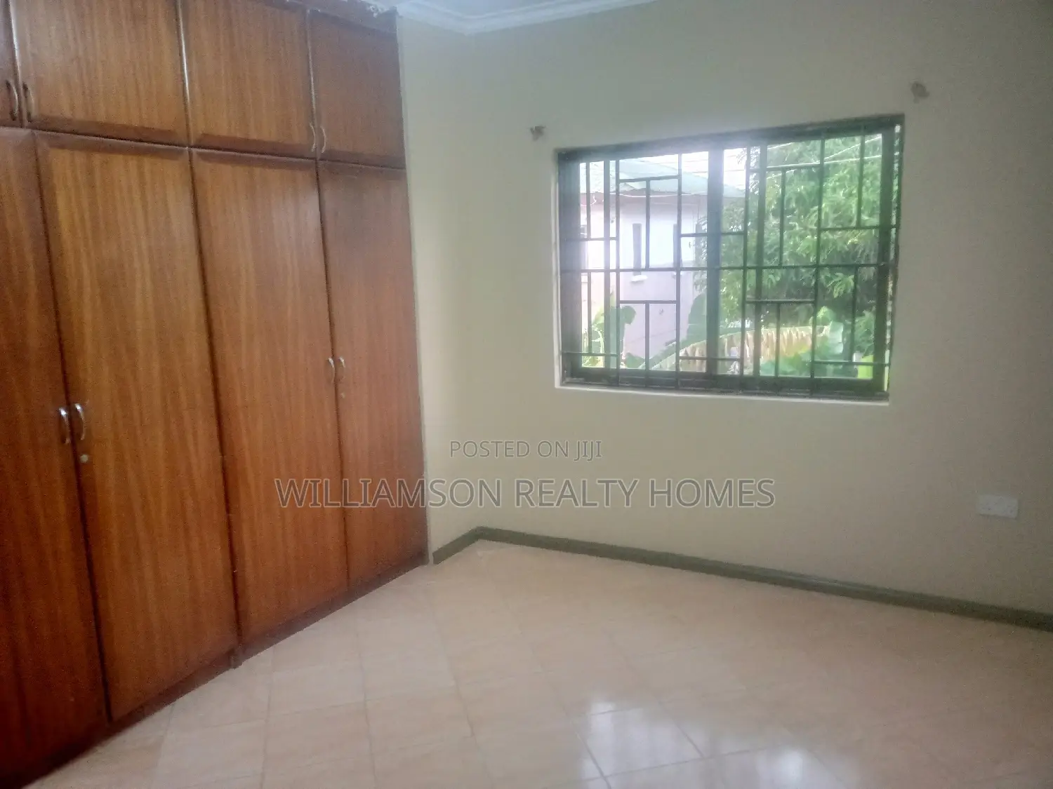 3bdrm House in Hfc Estate, Spintex for rent
