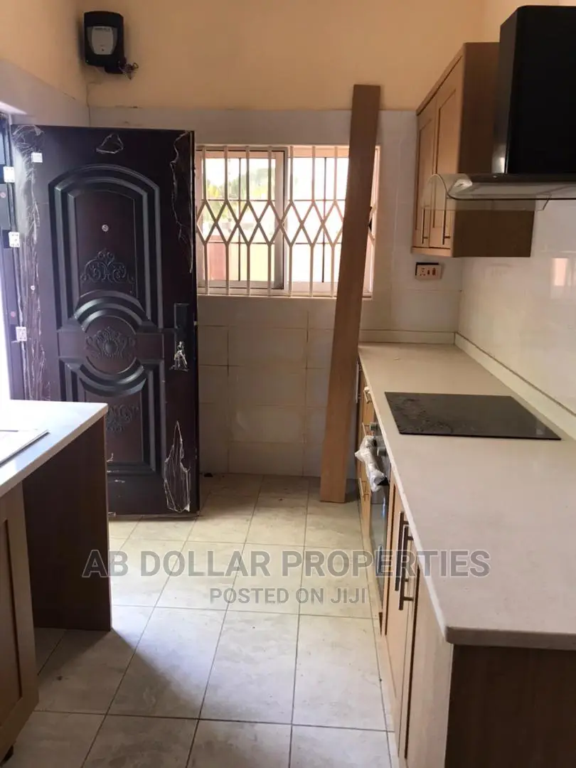 4bdrm House in Spintex for Rent