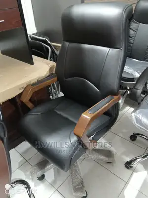 Swivel Heavy Chair