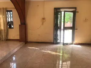 4bdrm House in Spintex for rent