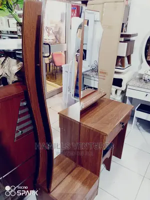 Two Mirror Dresser