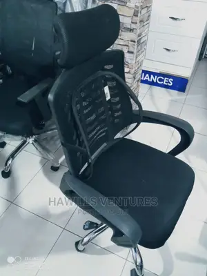 Crate Swivel Chair