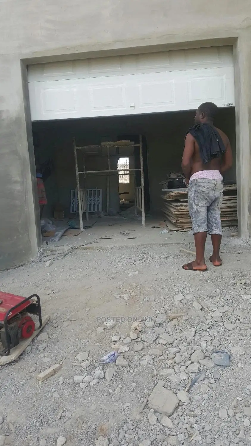 Automatic Garage Door With Backup Battery