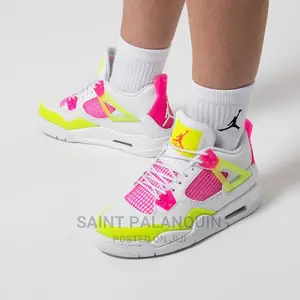 Air Jordan 4 Lemonade