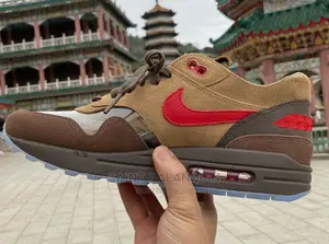 Clot X Airmax 1