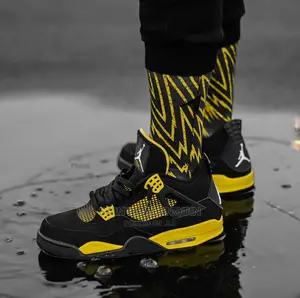 Jordan 4 Thunder