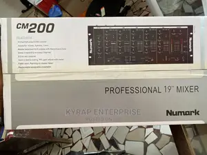 Numark DJ MIXER Cm 200