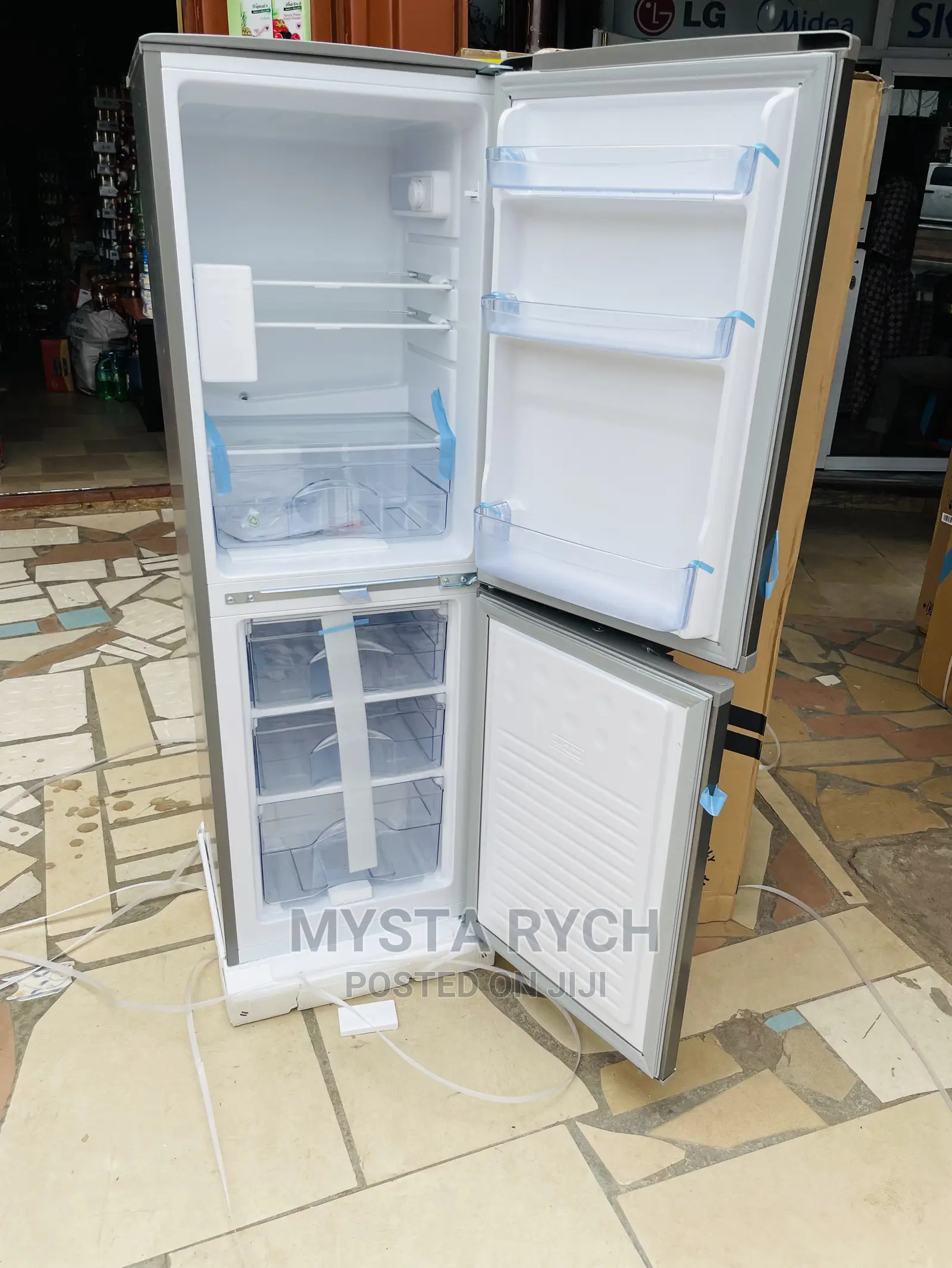 2021 New Rainbow 200b Refrigerator