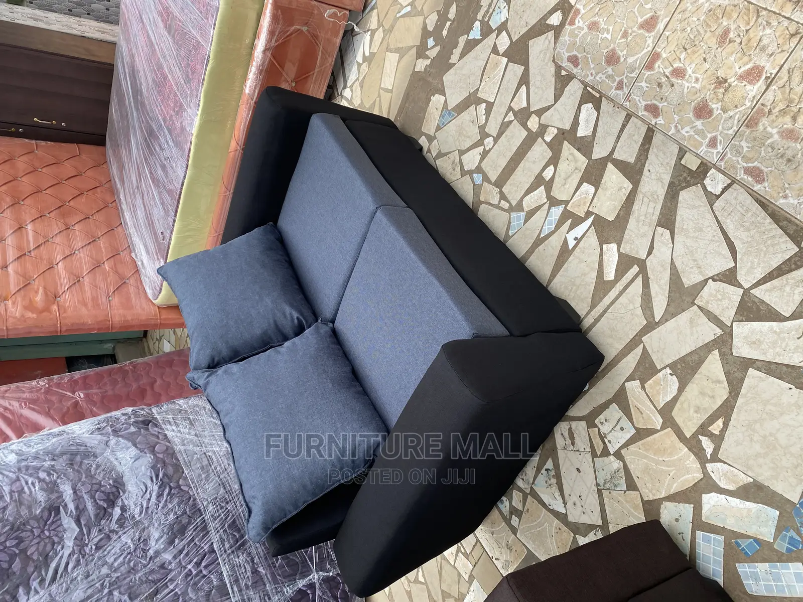 Gray/Black 2in1 Sofa. Free Delivery