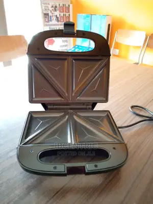 Delron 2 Slice Sandwich Maker