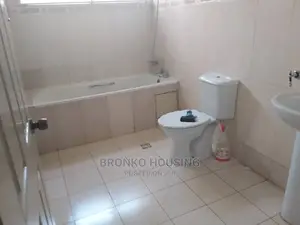 4bdrm House in Bronko Housing, Accra Metropolitan for rent