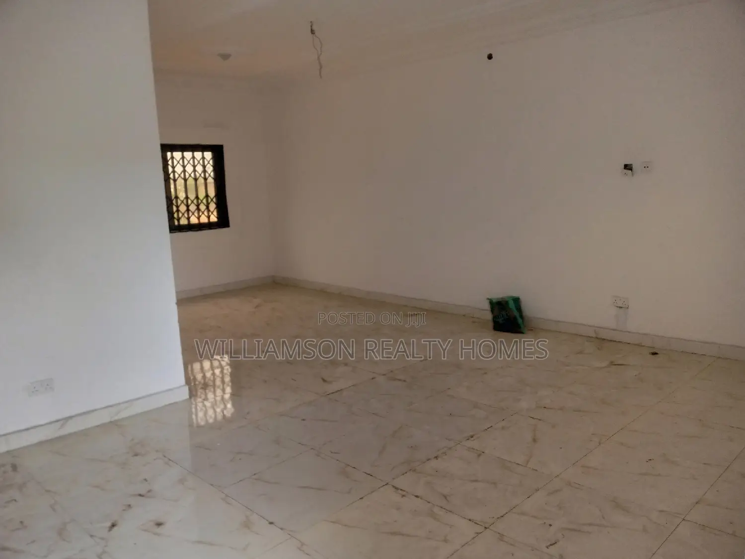 3bdrm Apartment in Community 18, Spintex for rent