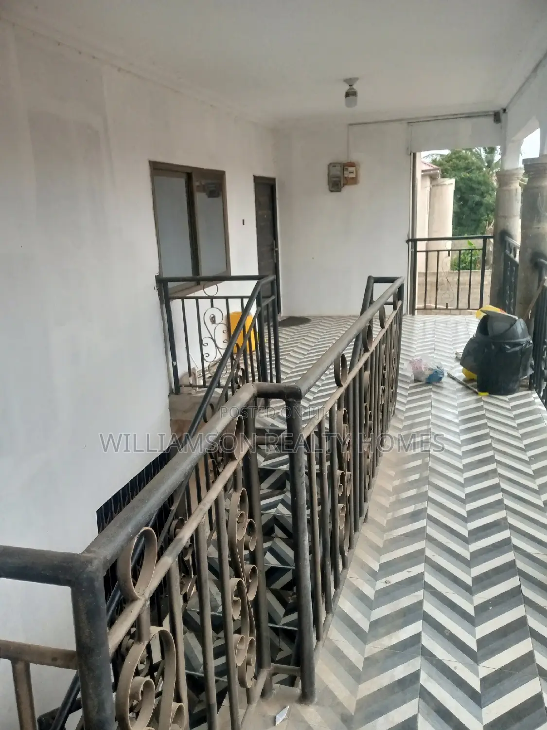 3bdrm Apartment in Community 18, Spintex for rent
