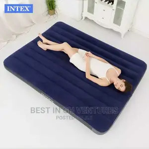 Comfortable Airmattress + Pump
