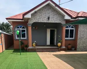 3bdrm House in Bronko Housing, Spintex for rent