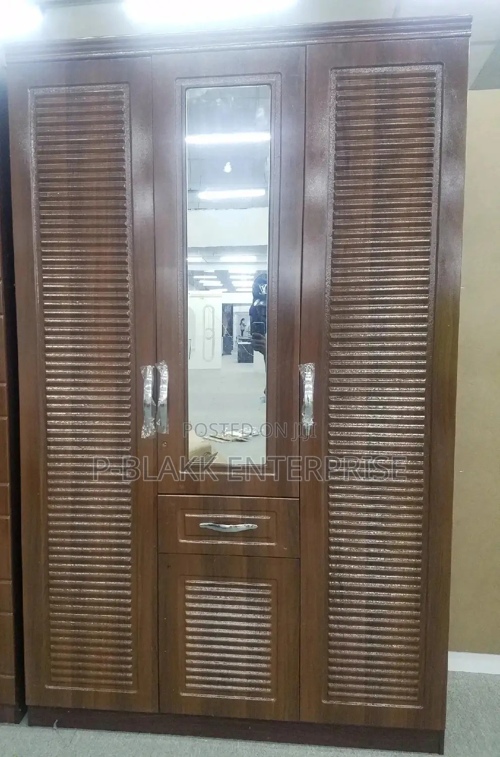 Wardrobe 3 Doors 3in1