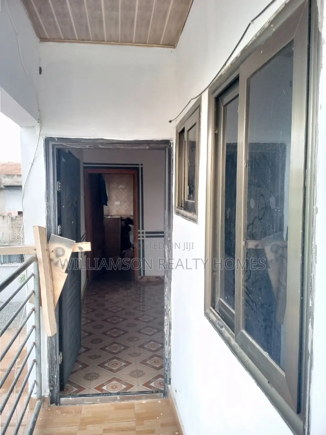 2bdrm Apartment in Community 18, Spintex for rent