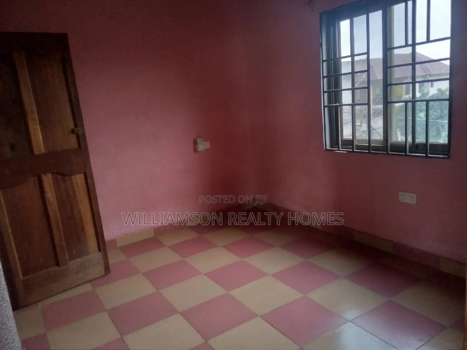 2bdrm Apartment in Community 18, Spintex for rent