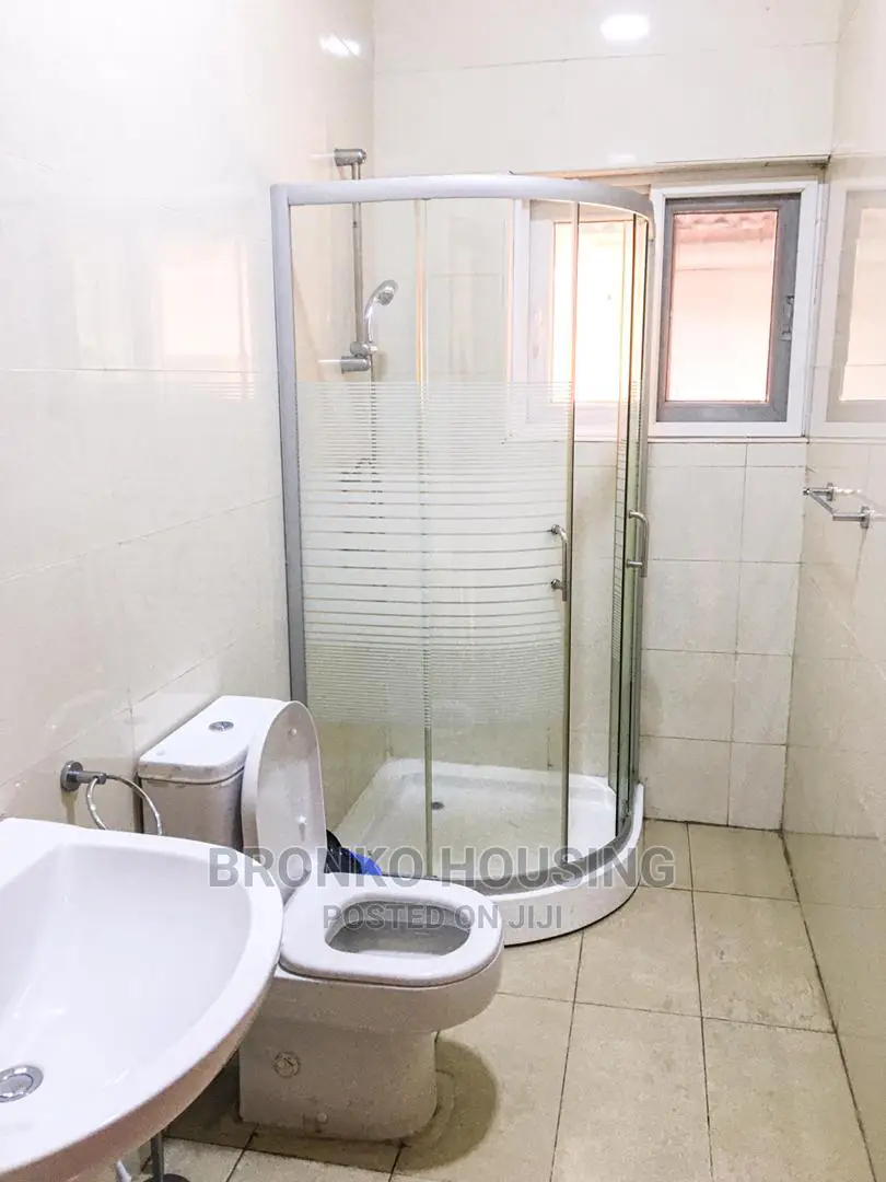 3bdrm Penthouse in Bronko Housing, Airport Residential Area for Rent