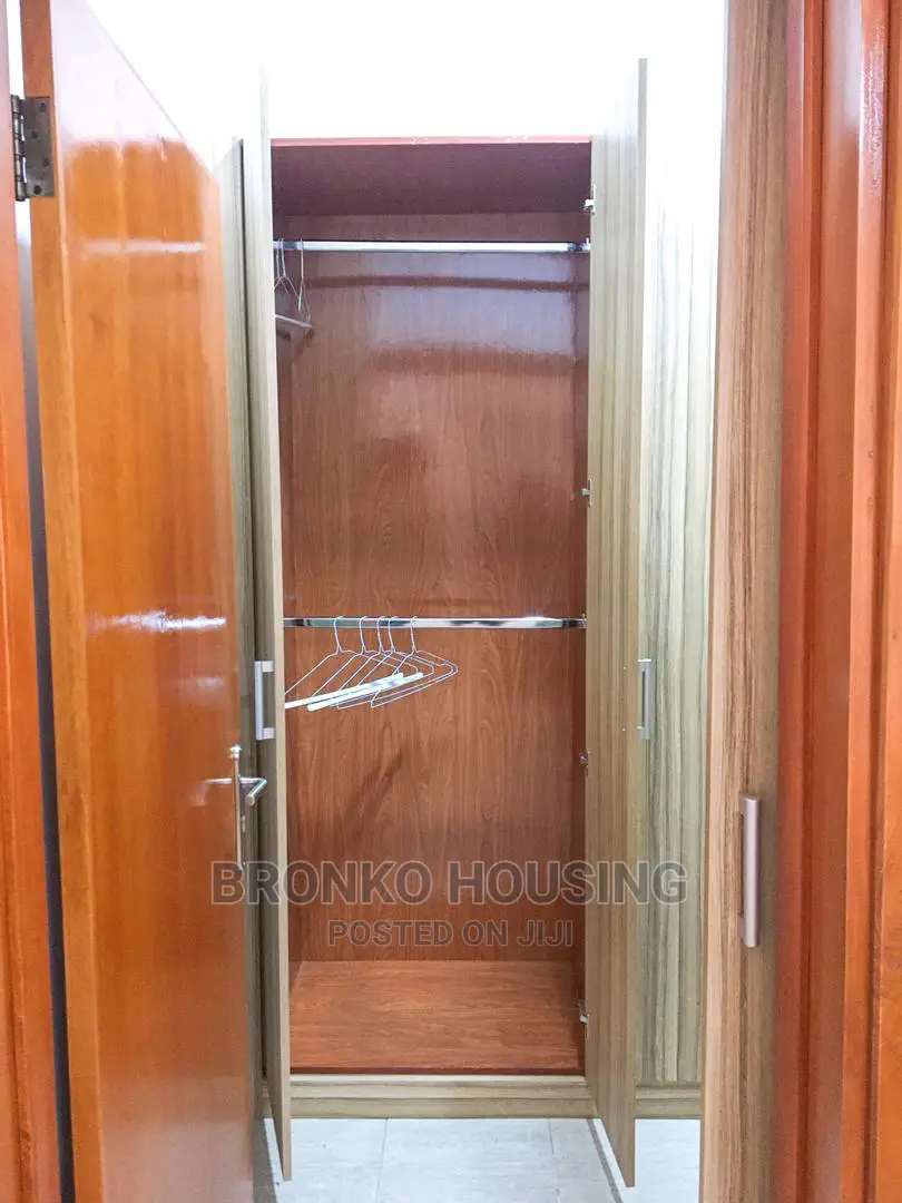 3bdrm Penthouse in Bronko Housing, Airport Residential Area for Rent
