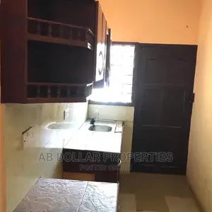 3bdrm House in Spintex for rent